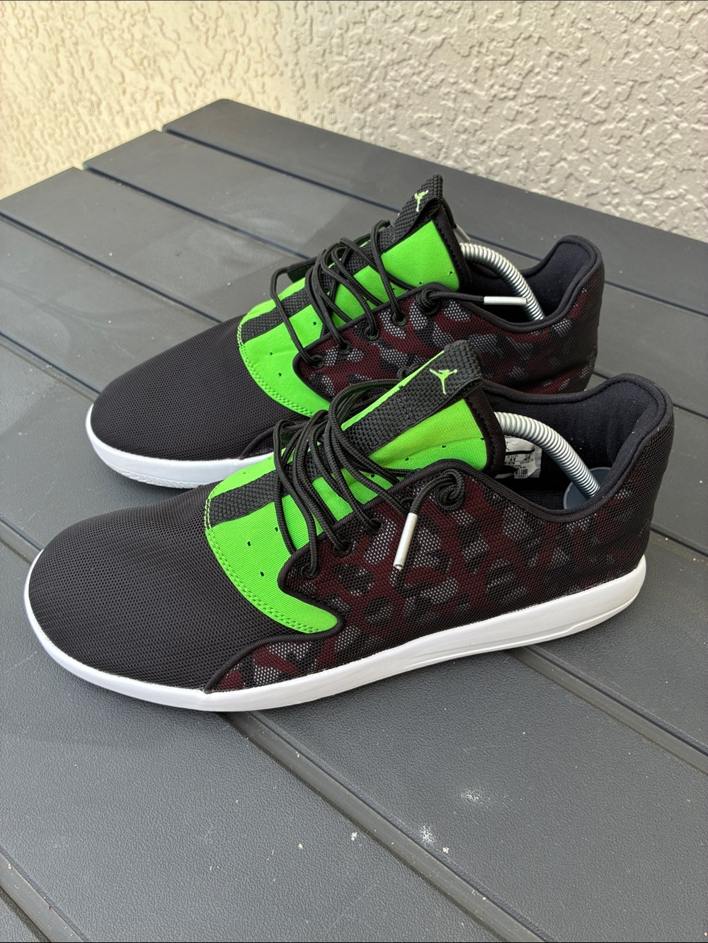 Nike air Jordan eclipse green red white and black mids size 10